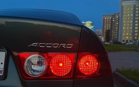 Honda Accord VII рестайлинг, 2005 год, 930 000 рублей, 21 фотография