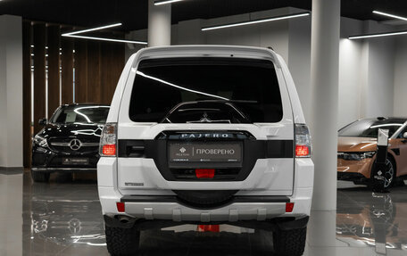 Mitsubishi Pajero IV, 2014 год, 2 360 000 рублей, 6 фотография