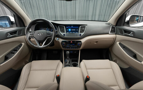 Hyundai Tucson III, 2017 год, 1 940 000 рублей, 10 фотография