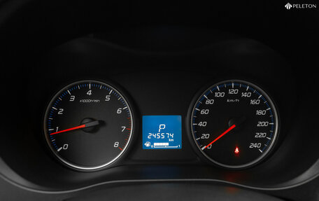 Mitsubishi Outlander III рестайлинг 3, 2013 год, 960 000 рублей, 13 фотография