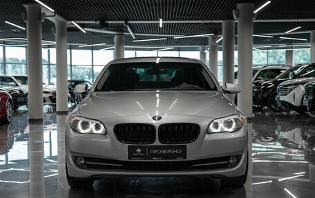 BMW 5 серия, 2010 год, 1 640 000 рублей, 3 фотография