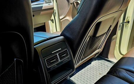 Volkswagen Touareg III, 2011 год, 2 570 000 рублей, 3 фотография