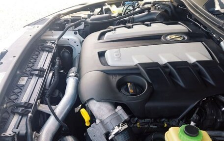 Volkswagen Touareg III, 2011 год, 2 570 000 рублей, 11 фотография