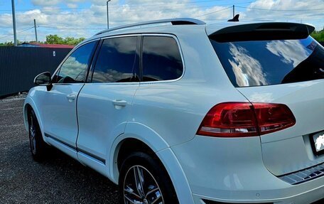 Volkswagen Touareg III, 2011 год, 2 570 000 рублей, 8 фотография