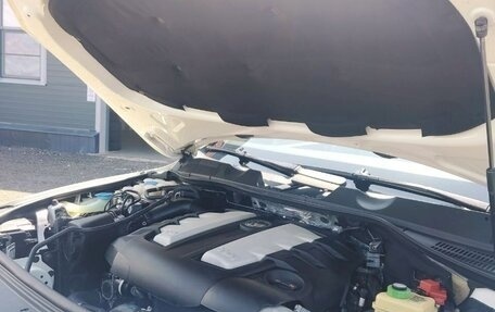 Volkswagen Touareg III, 2011 год, 2 570 000 рублей, 29 фотография