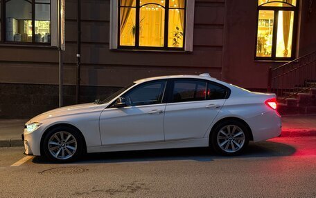 BMW 3 серия, 2015 год, 1 600 000 рублей, 2 фотография