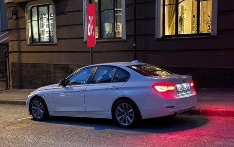 BMW 3 серия, 2015 год, 1 600 000 рублей, 3 фотография