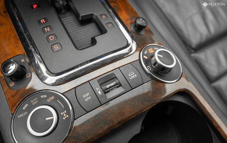 Volkswagen Touareg III, 2008 год, 1 070 000 рублей, 21 фотография