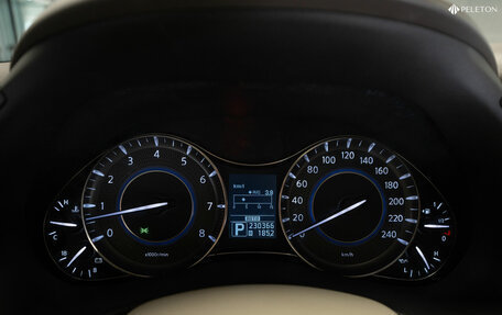 Infiniti QX56, 2012 год, 1 800 000 рублей, 12 фотография