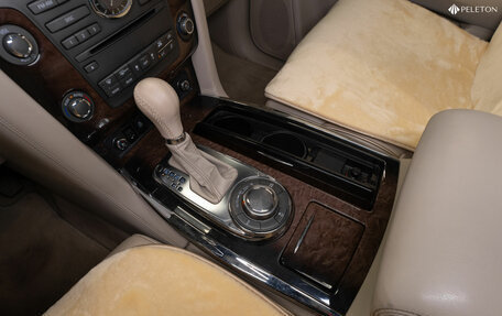 Infiniti QX56, 2012 год, 1 800 000 рублей, 17 фотография