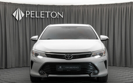 Toyota Camry, 2015 год, 1 860 000 рублей, 3 фотография