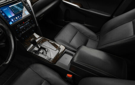 Toyota Camry, 2015 год, 1 860 000 рублей, 20 фотография