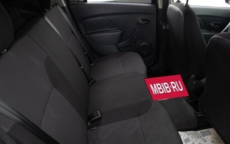 Renault Logan II, 2016 год, 849 000 рублей, 17 фотография
