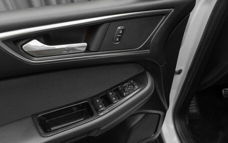 Ford S-MAX II, 2017 год, 1 780 000 рублей, 14 фотография