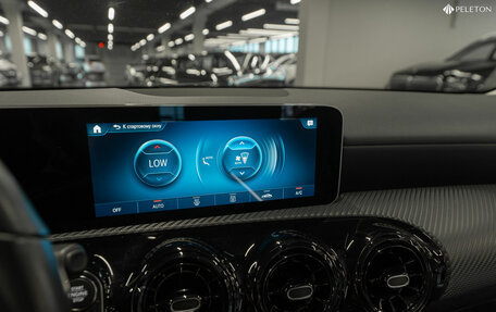 Mercedes-Benz A-Класс, 2020 год, 2 440 000 рублей, 22 фотография