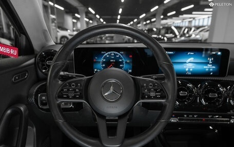 Mercedes-Benz A-Класс, 2020 год, 2 440 000 рублей, 10 фотография