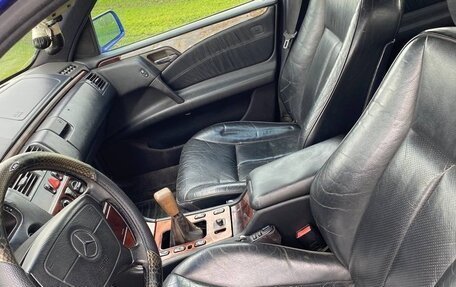 Mercedes-Benz E-Класс, 1996 год, 225 000 рублей, 5 фотография