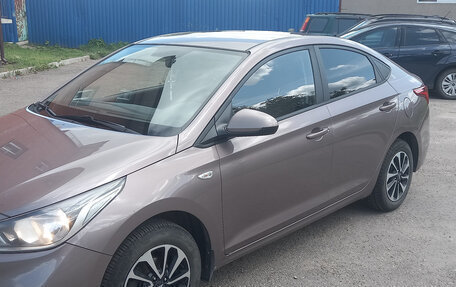 Hyundai Solaris II рестайлинг, 2019 год, 1 430 000 рублей, 10 фотография