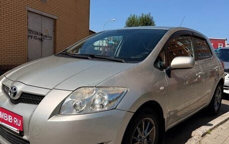 Toyota Auris II, 2008 год, 750 000 рублей, 3 фотография