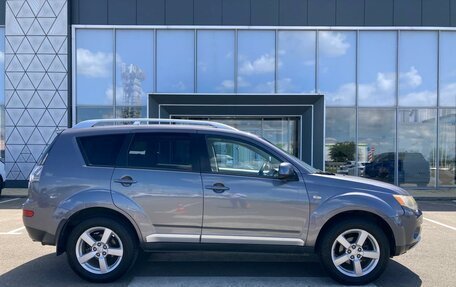Mitsubishi Outlander III рестайлинг 3, 2008 год, 990 000 рублей, 4 фотография