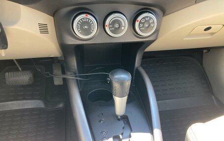 Mitsubishi Outlander III рестайлинг 3, 2008 год, 990 000 рублей, 20 фотография