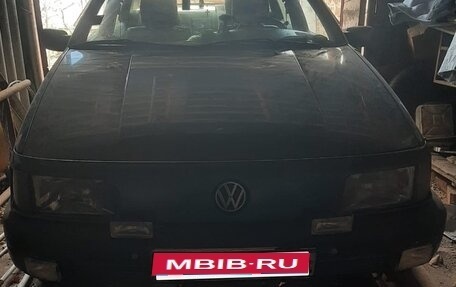 Volkswagen Passat B3, 1988 год, 220 000 рублей, 1 фотография
