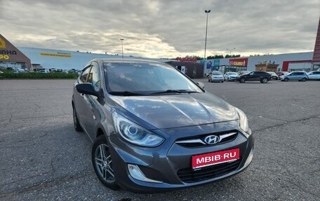 Hyundai Solaris II рестайлинг, 2012 год, 575 000 рублей, 1 фотография