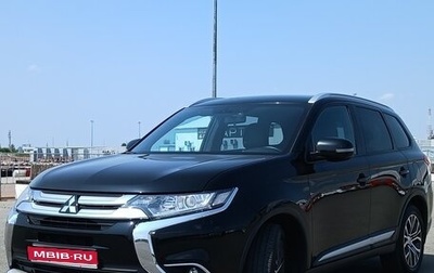 Mitsubishi Outlander III рестайлинг 3, 2018 год, 2 100 000 рублей, 1 фотография