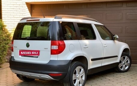 Skoda Yeti I рестайлинг, 2013 год, 1 165 000 рублей, 8 фотография