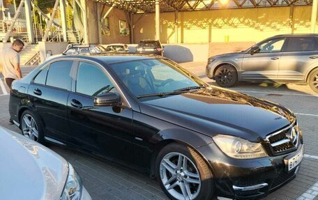Mercedes-Benz C-Класс, 2011 год, 1 750 000 рублей, 5 фотография