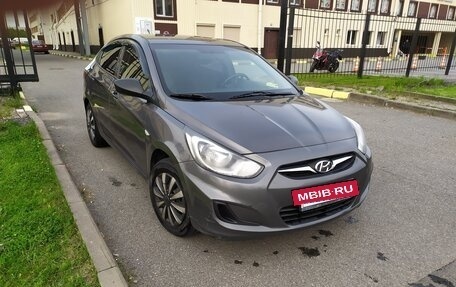 Hyundai Solaris II рестайлинг, 2011 год, 519 000 рублей, 6 фотография