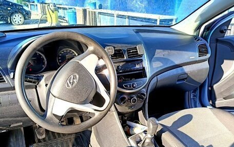 Hyundai Solaris II рестайлинг, 2012 год, 720 000 рублей, 9 фотография