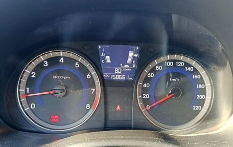 Hyundai Solaris II рестайлинг, 2012 год, 720 000 рублей, 8 фотография