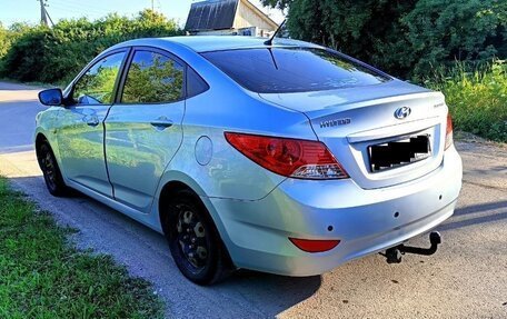 Hyundai Solaris II рестайлинг, 2012 год, 720 000 рублей, 18 фотография