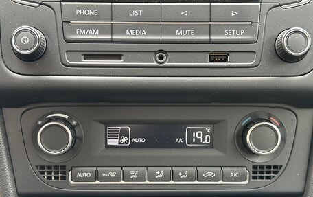 Volkswagen Polo VI (EU Market), 2017 год, 1 149 000 рублей, 13 фотография