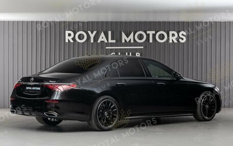 Mercedes-Benz S-Класс, 2024 год, 16 500 000 рублей, 5 фотография