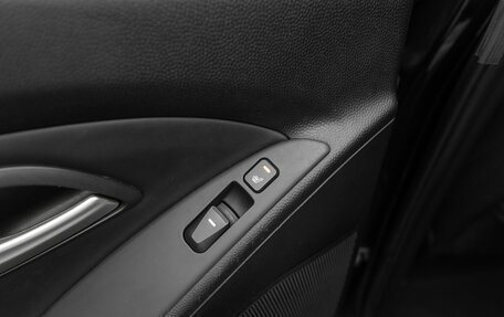 Hyundai ix35 I рестайлинг, 2013 год, 990 000 рублей, 15 фотография