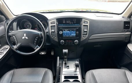 Mitsubishi Pajero IV, 2015 год, 2 350 000 рублей, 16 фотография