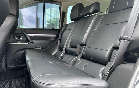 Mitsubishi Pajero IV, 2015 год, 2 350 000 рублей, 33 фотография