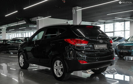 Hyundai ix35 I рестайлинг, 2010 год, 850 000 рублей, 4 фотография