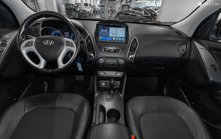 Hyundai ix35 I рестайлинг, 2010 год, 850 000 рублей, 9 фотография