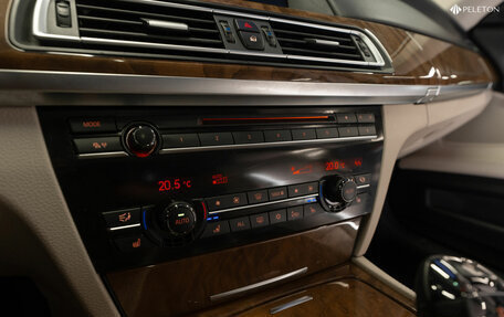 BMW 7 серия, 2011 год, 1 490 000 рублей, 25 фотография