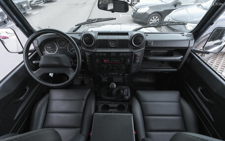 Land Rover Defender I, 2010 год, 2 290 000 рублей, 8 фотография