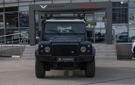 Land Rover Defender I, 2010 год, 2 290 000 рублей, 3 фотография
