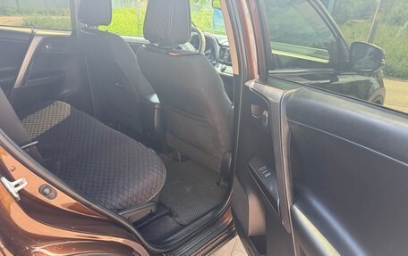 Toyota RAV4, 2017 год, 2 340 000 рублей, 8 фотография