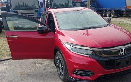 Honda Vezel, 2018 год, 2 050 000 рублей, 2 фотография
