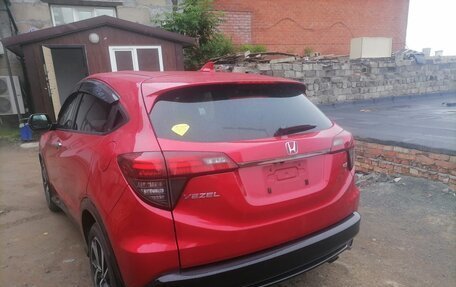 Honda Vezel, 2018 год, 2 050 000 рублей, 5 фотография