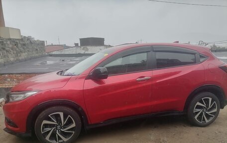 Honda Vezel, 2018 год, 2 050 000 рублей, 4 фотография