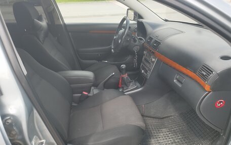 Toyota Avensis III рестайлинг, 2008 год, 880 000 рублей, 3 фотография