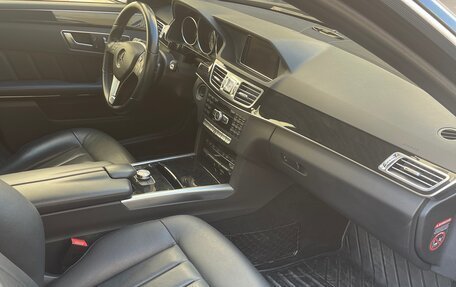 Mercedes-Benz E-Класс, 2013 год, 2 450 000 рублей, 8 фотография